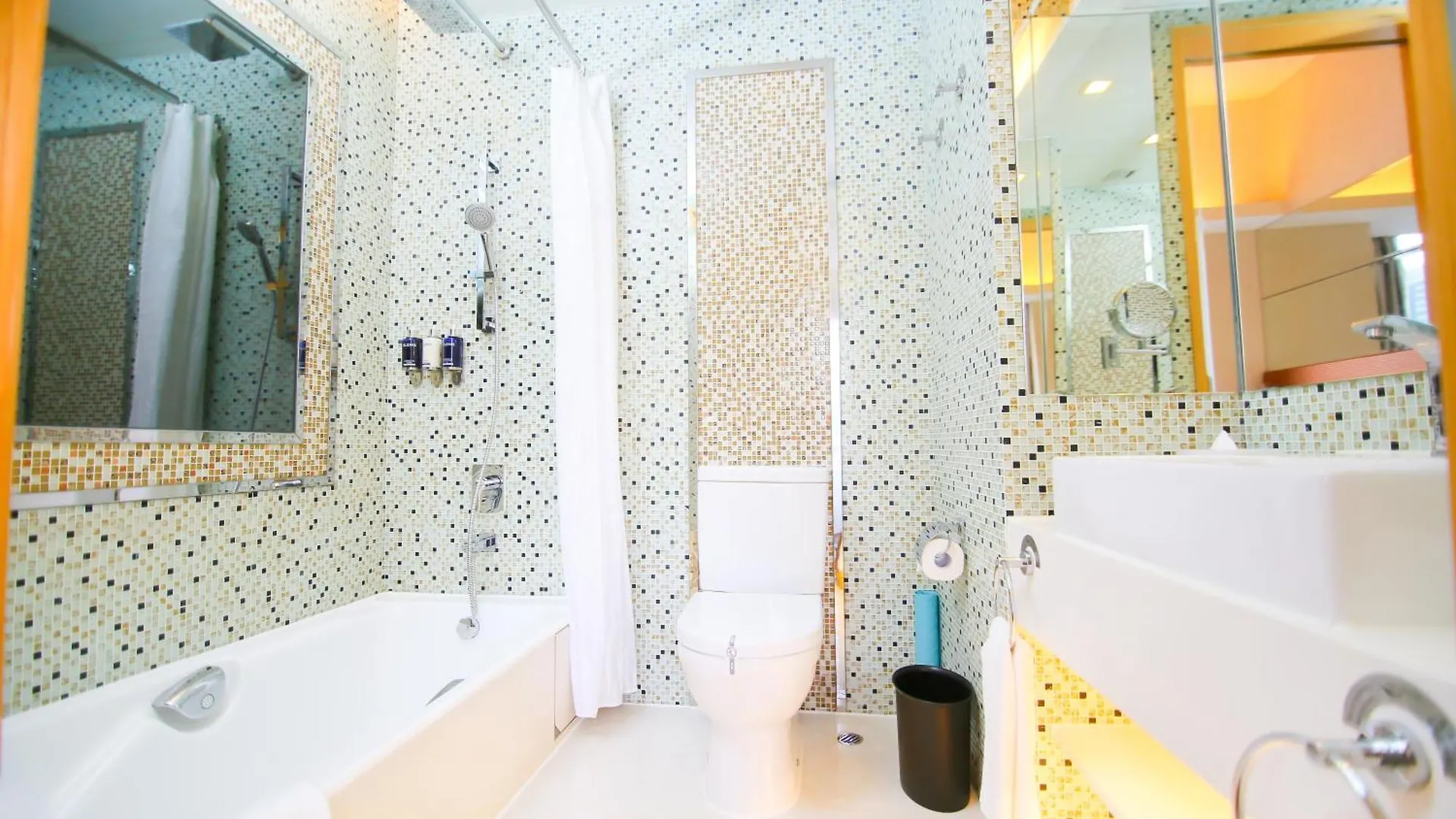 Dorsett Mongkok, Hong Kong Hotell