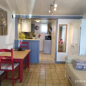 https://brou-seillon-entre-histoire-et-nature.hotels-rhonealpes.com