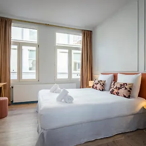 Shway - The Saffron Dress Antwerpen